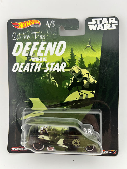 Hot Wheels Premium – Star Wars “Defend the Death Star” (1985 Chevy® Astro Van)
