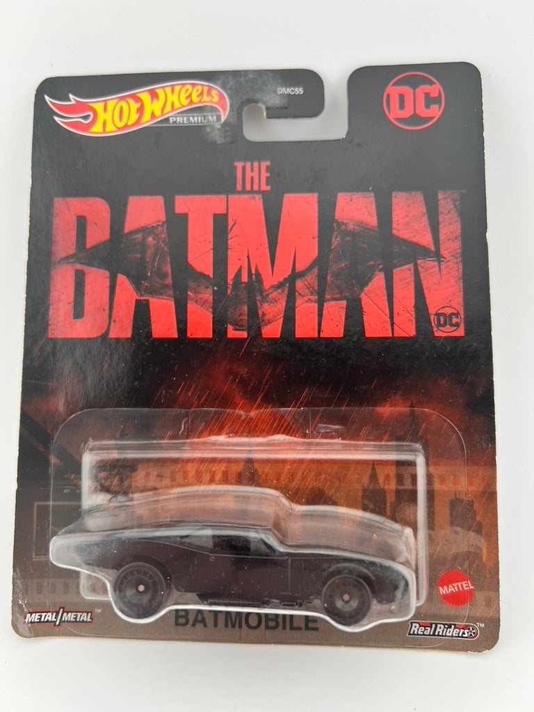 Hot Wheels Premium – The Batman Batmobile Fishwheels