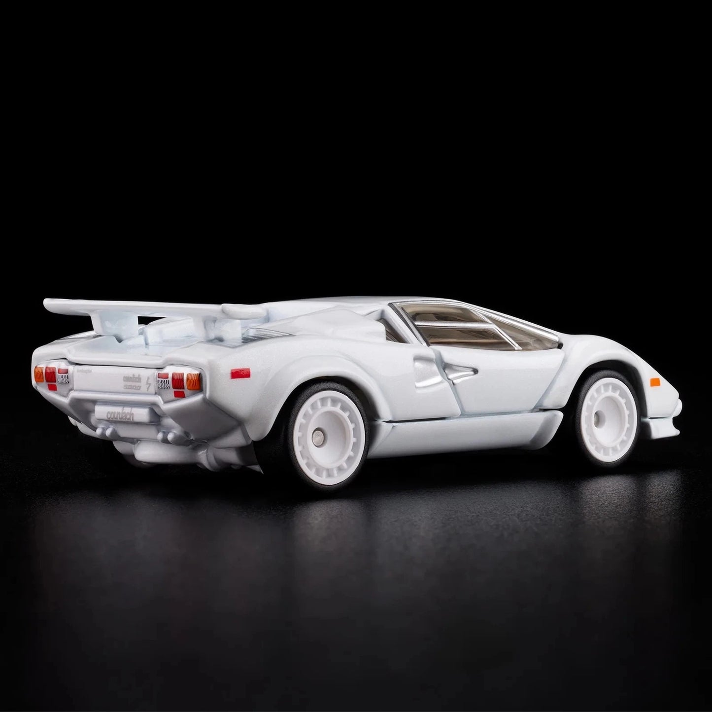 Hot Wheels RLC 1982 Lamborghini Countach LP500 S 2025 Holiday Fishwheels