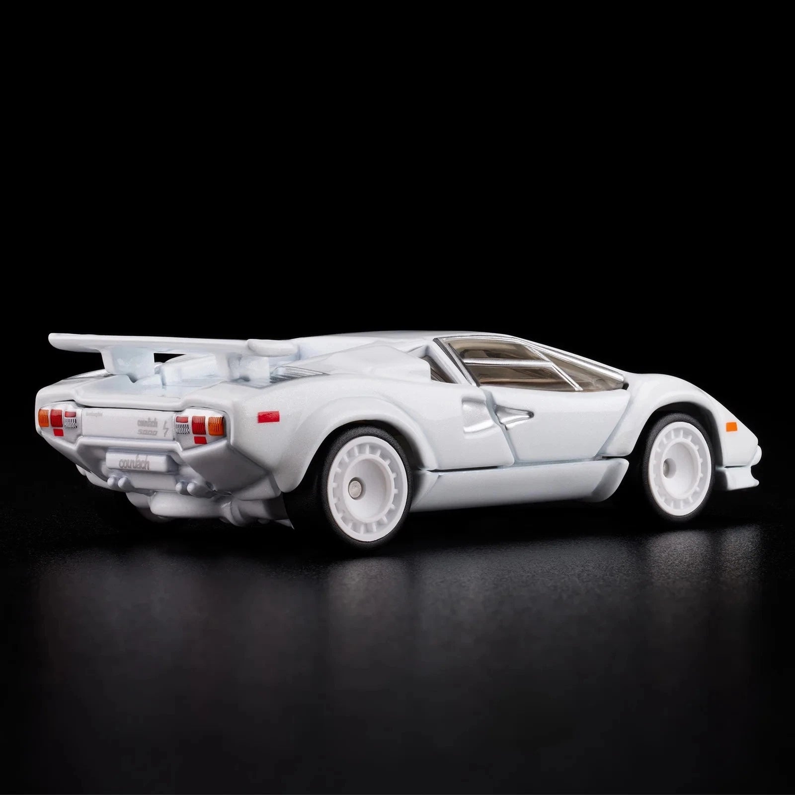 Hot Wheels RLC 1982 Lamborghini Countach LP500 S 2025 Holiday Fishwheels