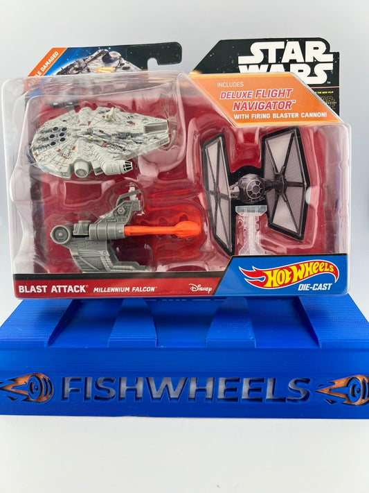 Hot Wheels Star Wars Blast Attack: Millennium Falcon vs. TIE Fighter Fishwheels