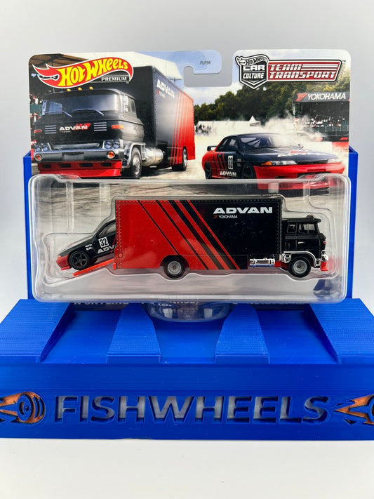 Hot Wheels Team Transport Nissan Skyline GT-R (BNR32) Sakura Sprinter Fishwheels
