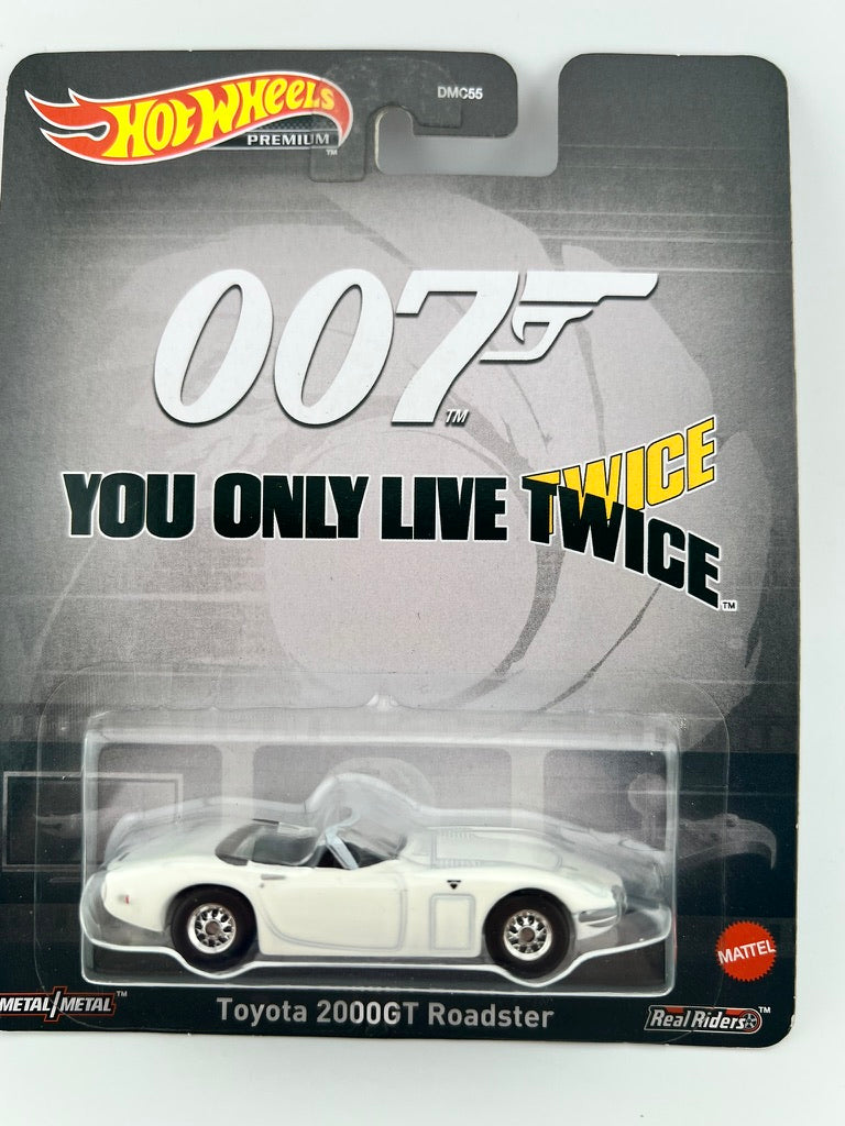 Hot Wheels Toyota 2000GT Roadster – 007 You Only Live Twice Fishwheels
