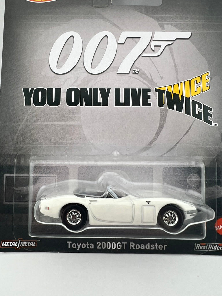 Hot Wheels Toyota 2000GT Roadster – 007 You Only Live Twice Fishwheels