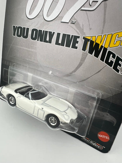 Hot Wheels Toyota 2000GT Roadster – 007 You Only Live Twice Fishwheels