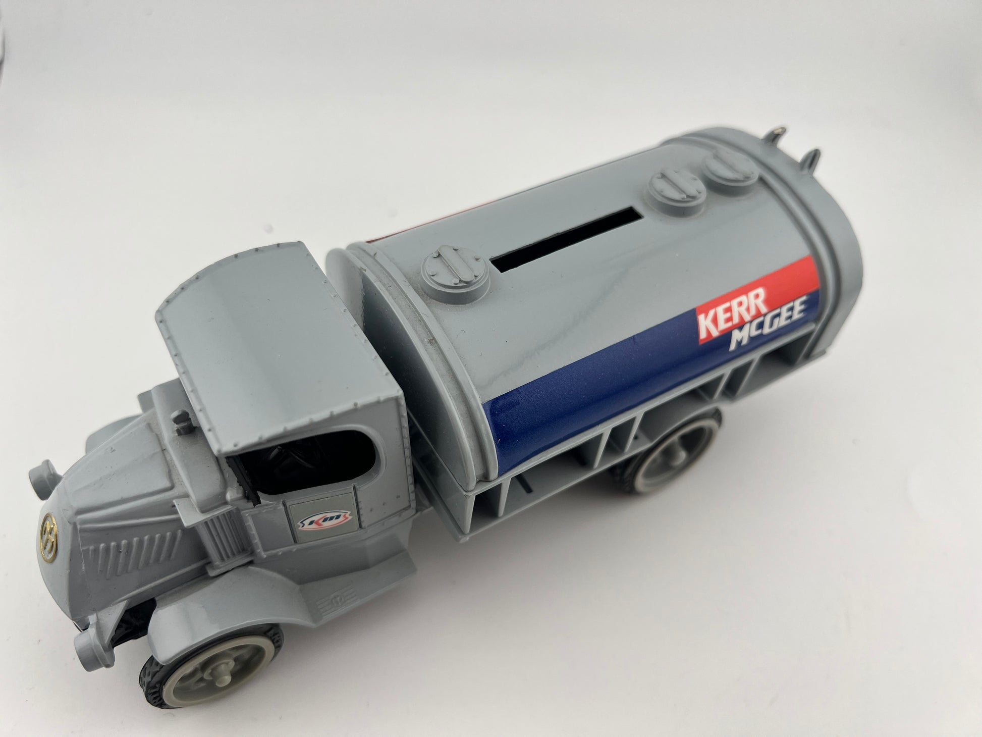 JL Scale Models Tanker Truck Bank Fishwheels