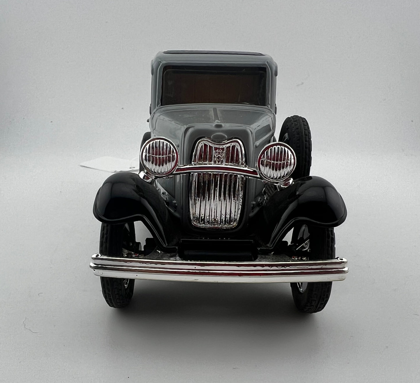 Kerr-McGee Diecast Panel Truck Collector Bank 1:25 Scale Fishwheels