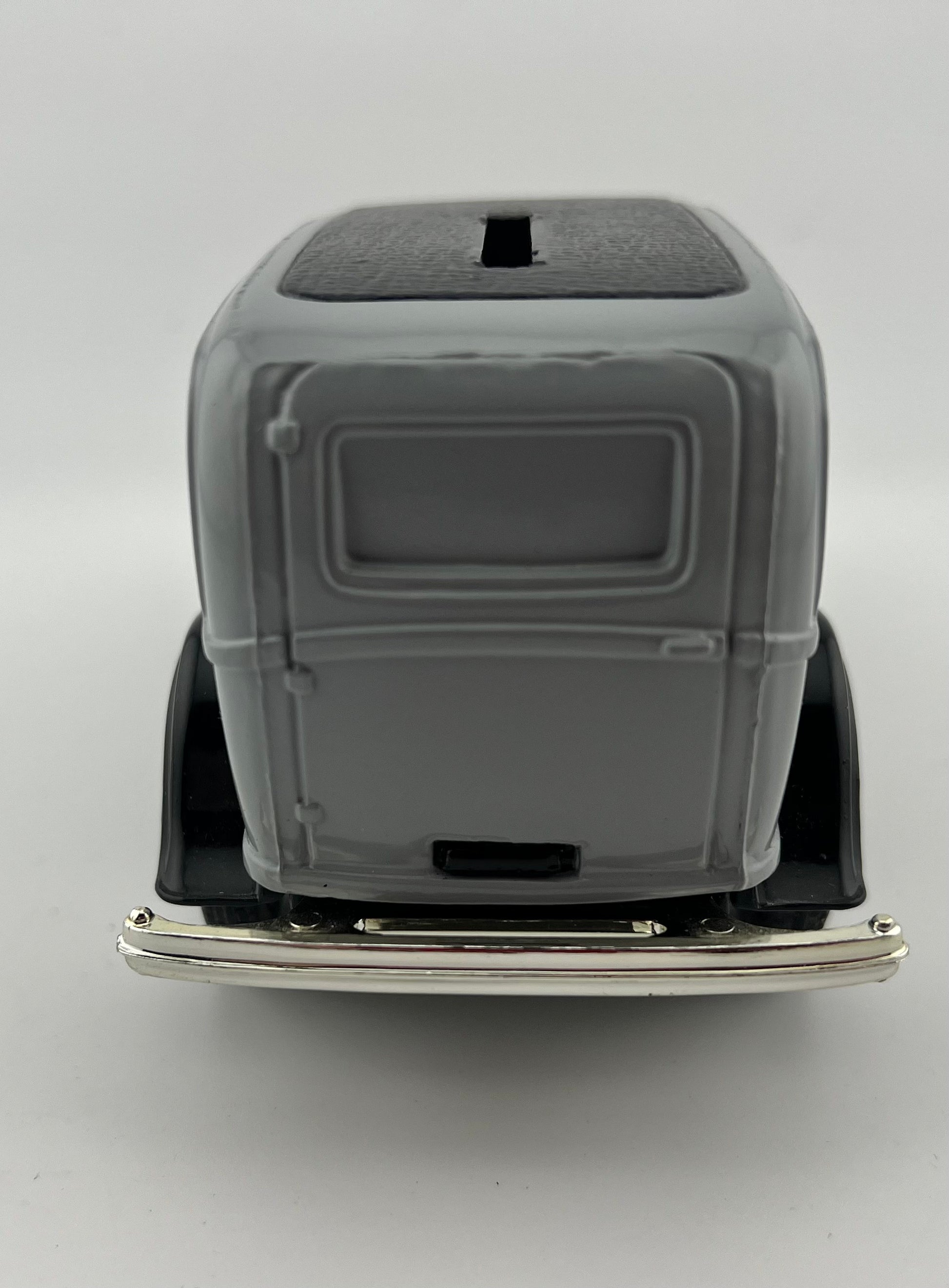 Kerr-McGee Diecast Panel Truck Collector Bank 1:25 Scale Fishwheels