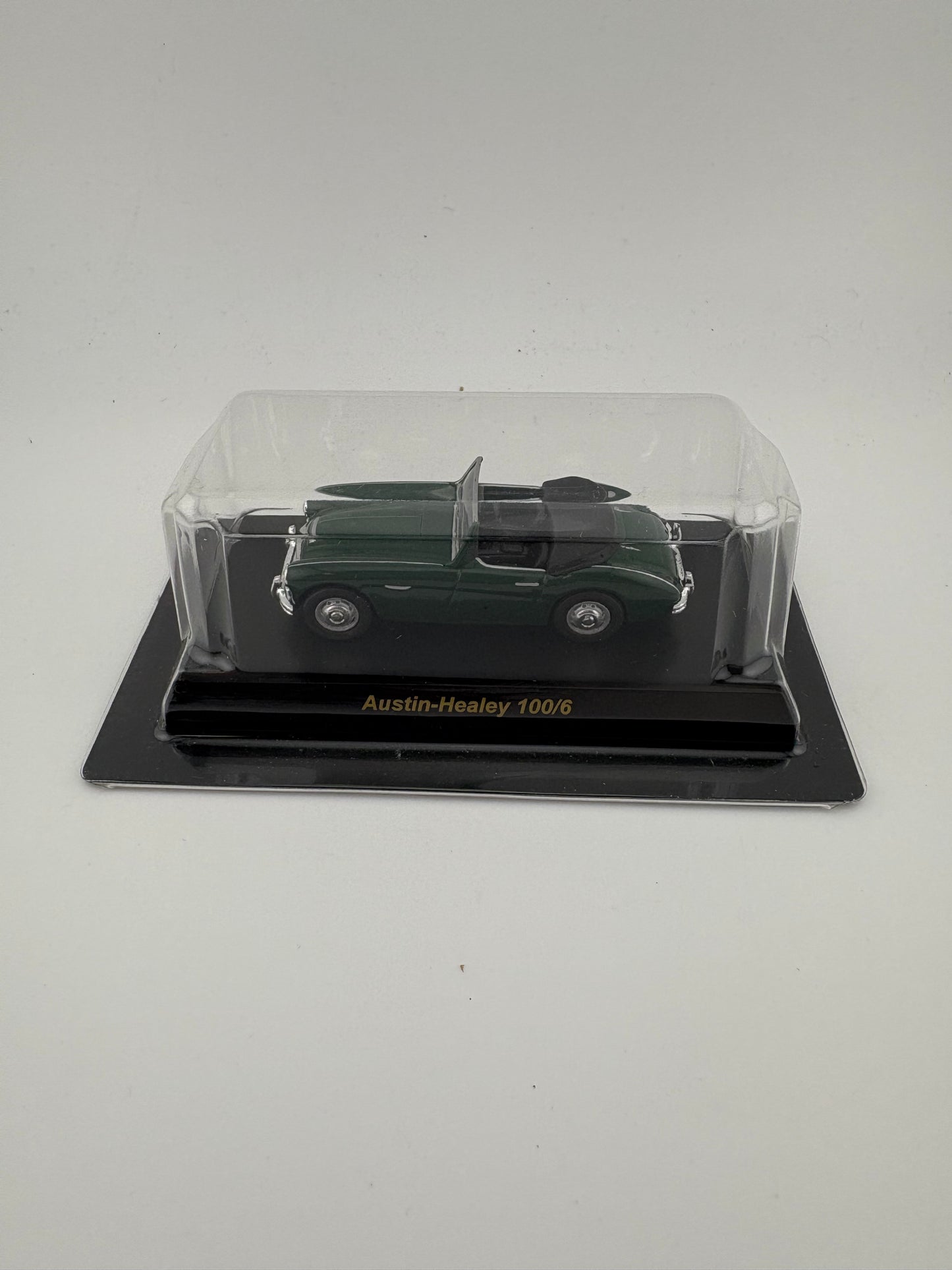 Kyosho Models Austin-Healey 100/6 Diecast Model (Pre-Owned)