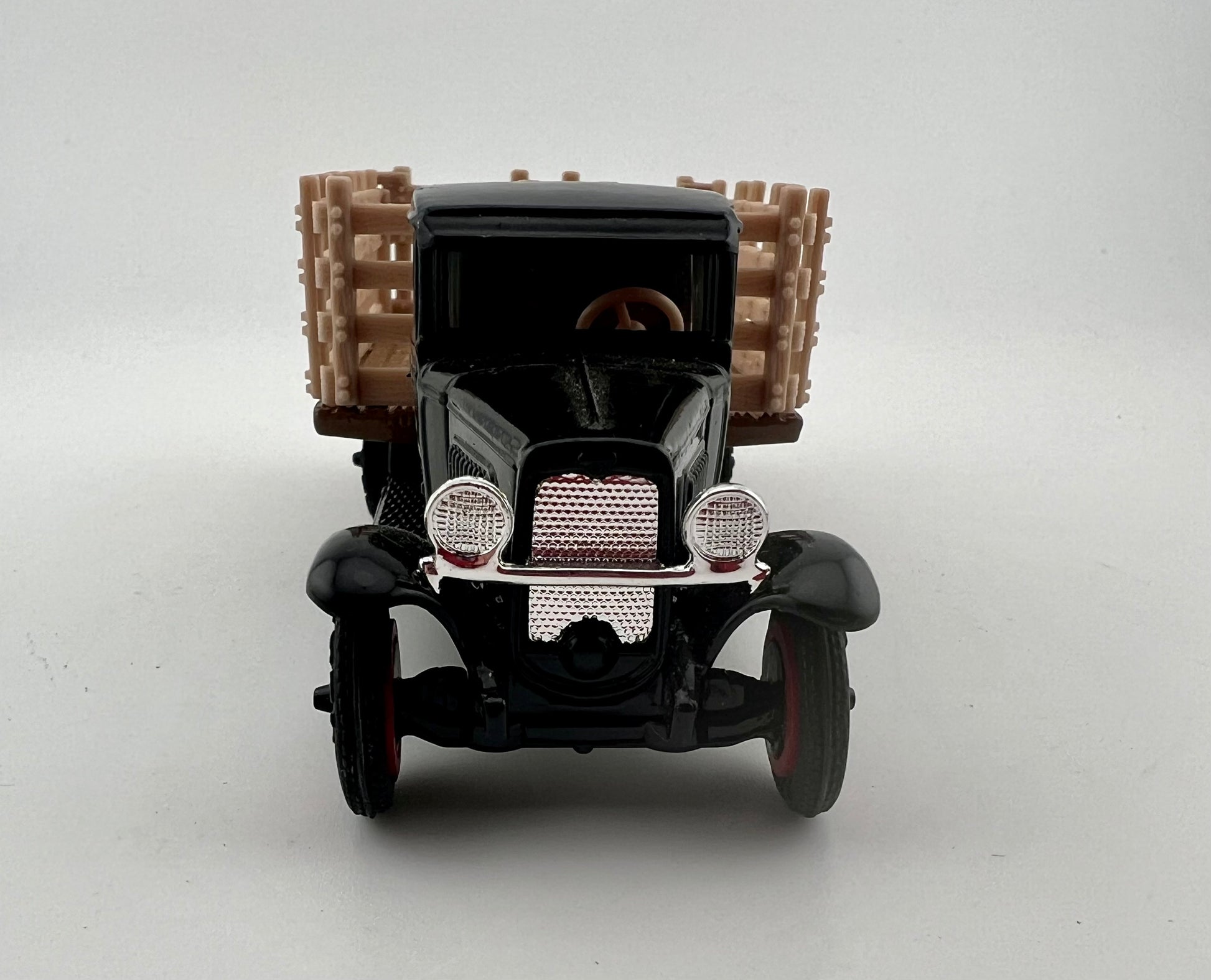 Livestock Transportation - Carl Jones, Prop. Diecast Truck 1:43 Fishwheels