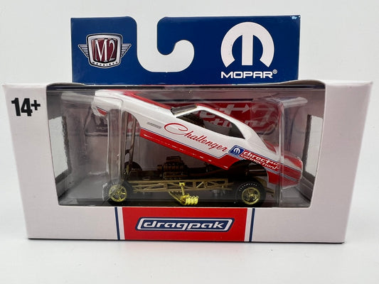 M2 Machines Mopar Direct Connection Challenger Funny Car (Dragpak Series) Fishwheels