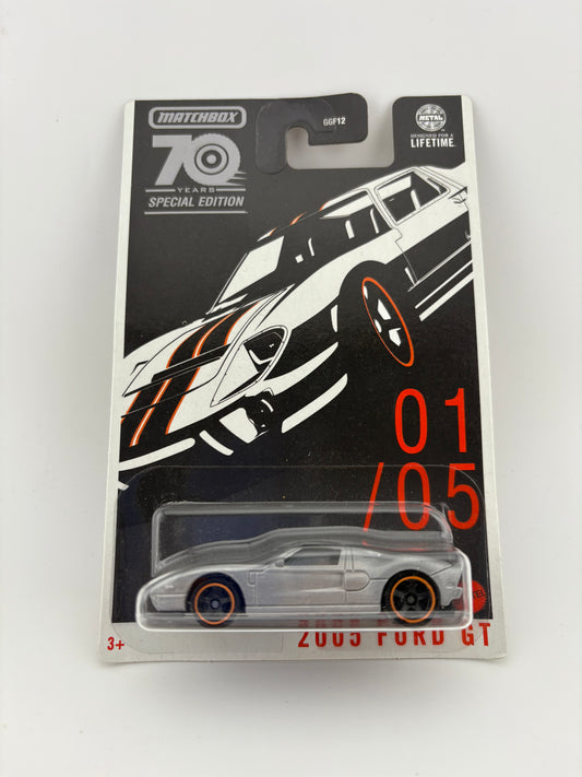 Matchbox 2005 Ford GT - 7th Anniversary Edition 