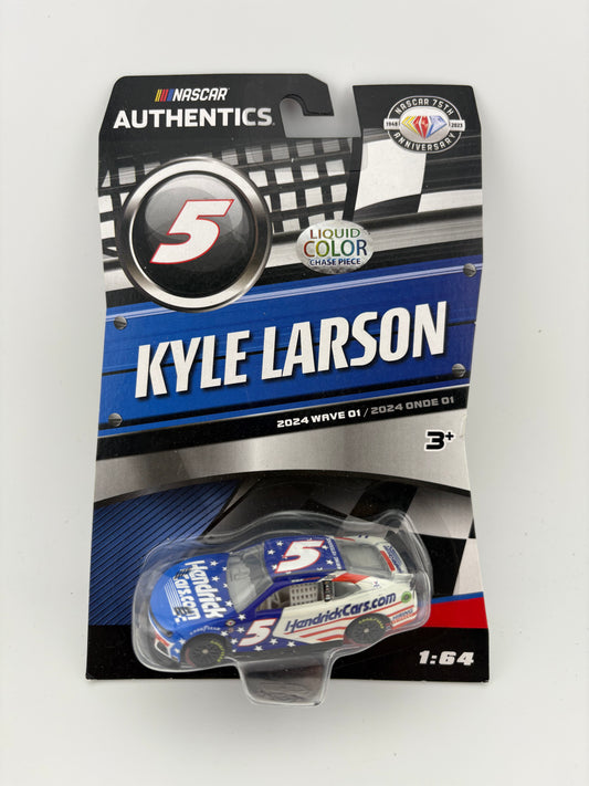 NASCAR Authentics 1:64 scale Kyle Larson #5 Liquid Color (Chase)
