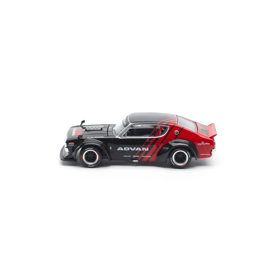 Pop Race 1:64 scale Nissan Skyline KPGC110 (Kenmeri) Fishwheels