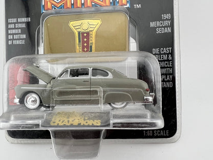Racing Champions Mint – 1949 Mercury Sedan Fishwheels