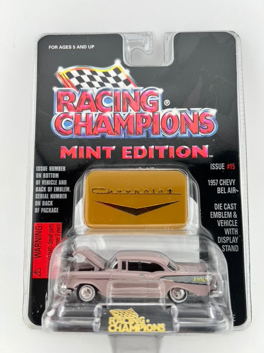 Racing Champions Mint Edition – Issue #15: 1957 Chevy Bel Air Fishwheels