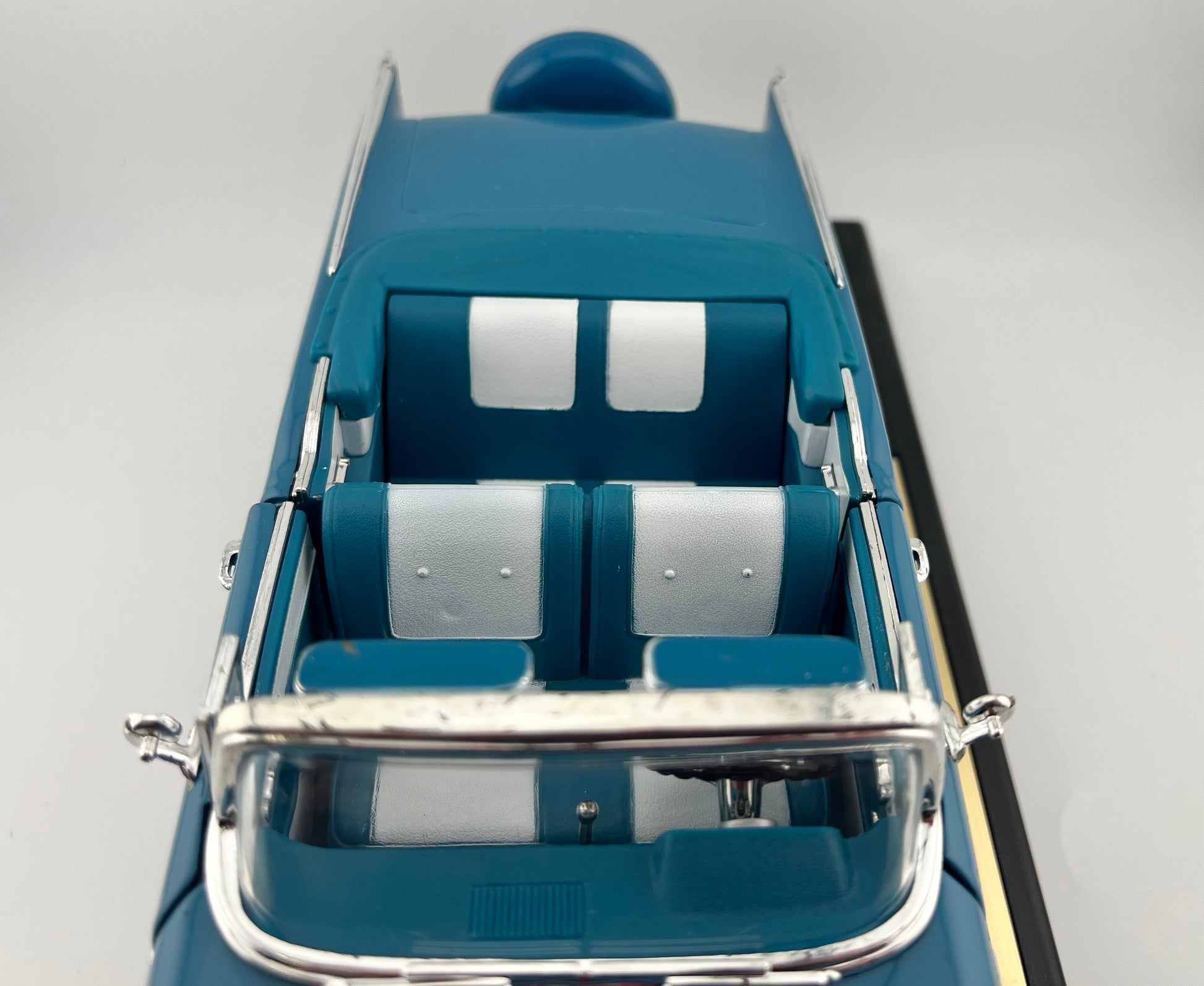 Road Tough 1957 Chevrolet Bel Air Convertible – Blue Fishwheels