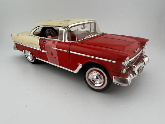 Vintage 1955 Chevy Bel Air 1:18 Scale  Fishwheels
