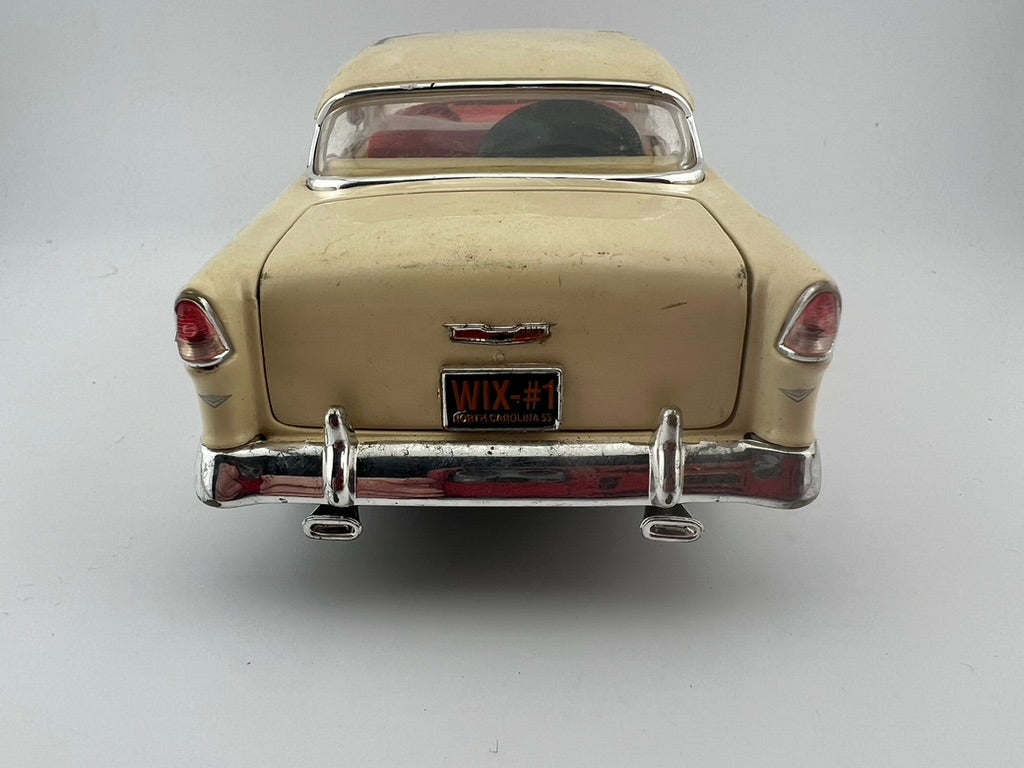 Vintage 1955 Chevy Bel Air 1:18 Scale  Fishwheels